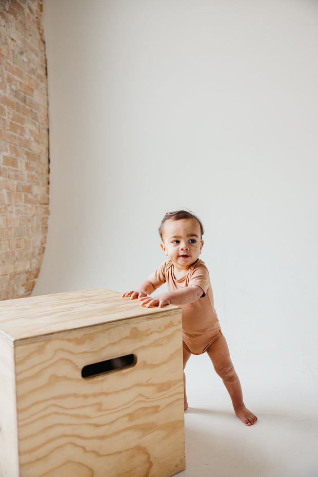 Copper Pearl Short Sleeve Bodysuit | Pecan