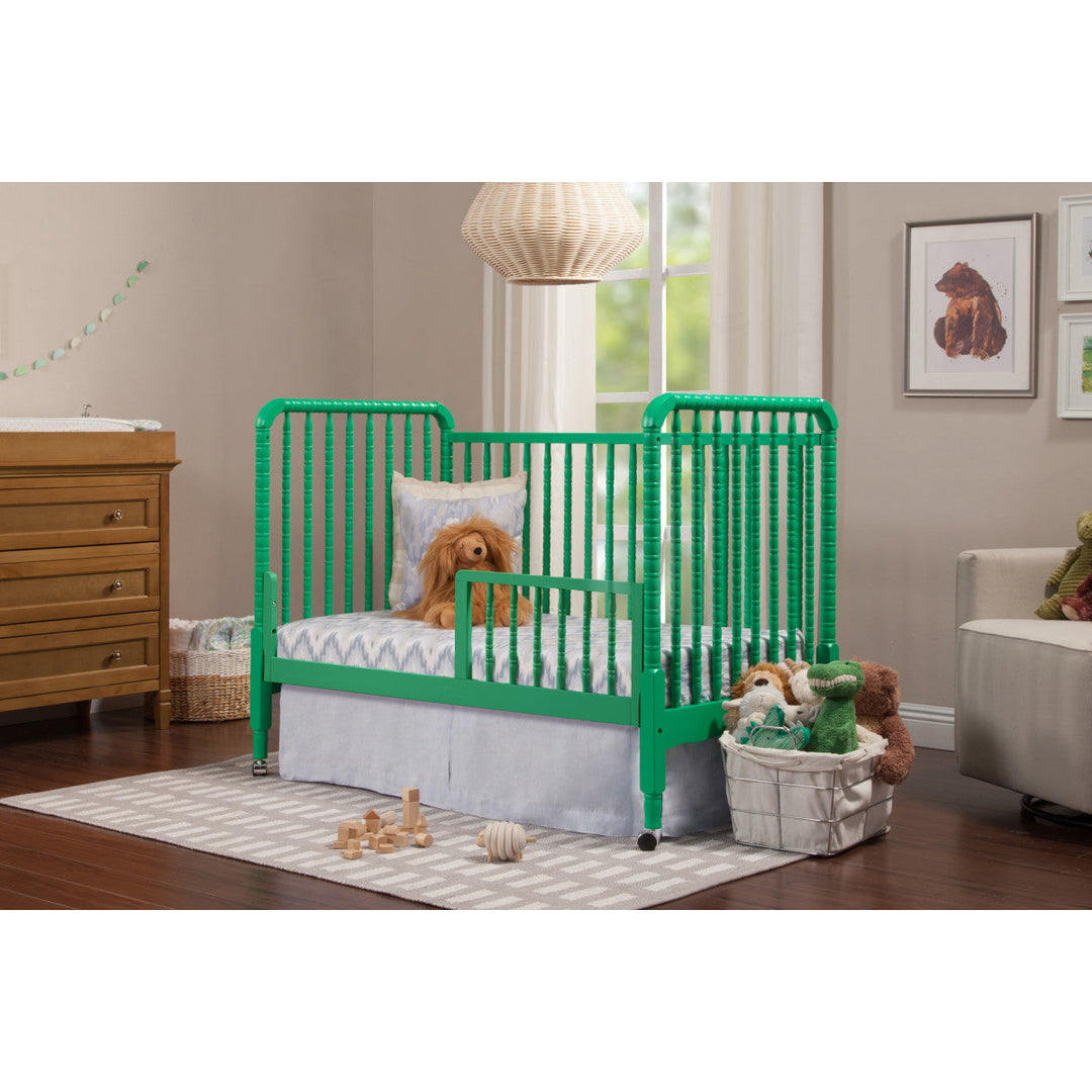 DaVinci Jenny Lind 3 in 1 Convertible Crib The Baby s Crib